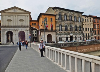 39.Arnobrücke flussaufwärts